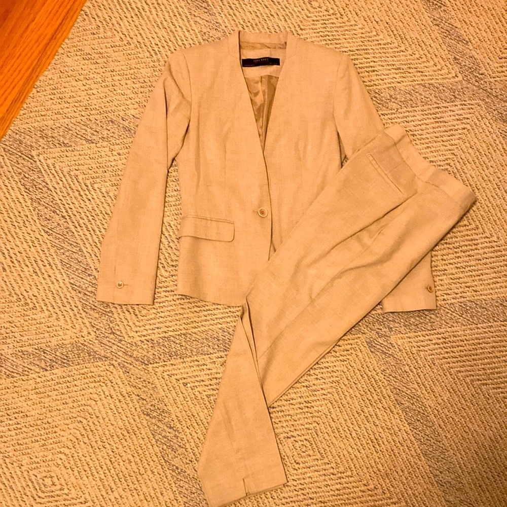 Zara Pantsuit in Cream, Women’s Size 6 US, EUR 38